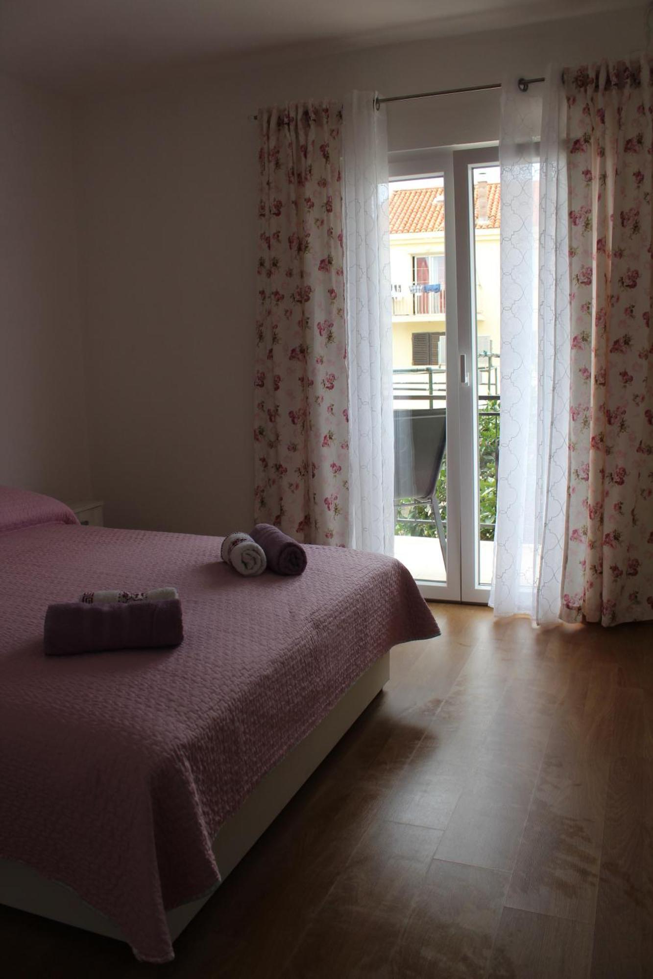 Apartments Ivan & Ana กอร์จูลา ภายนอก รูปภาพ
